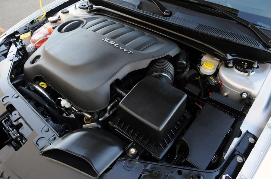  Chrysler 200 2011 года  (фото 73 из 122)